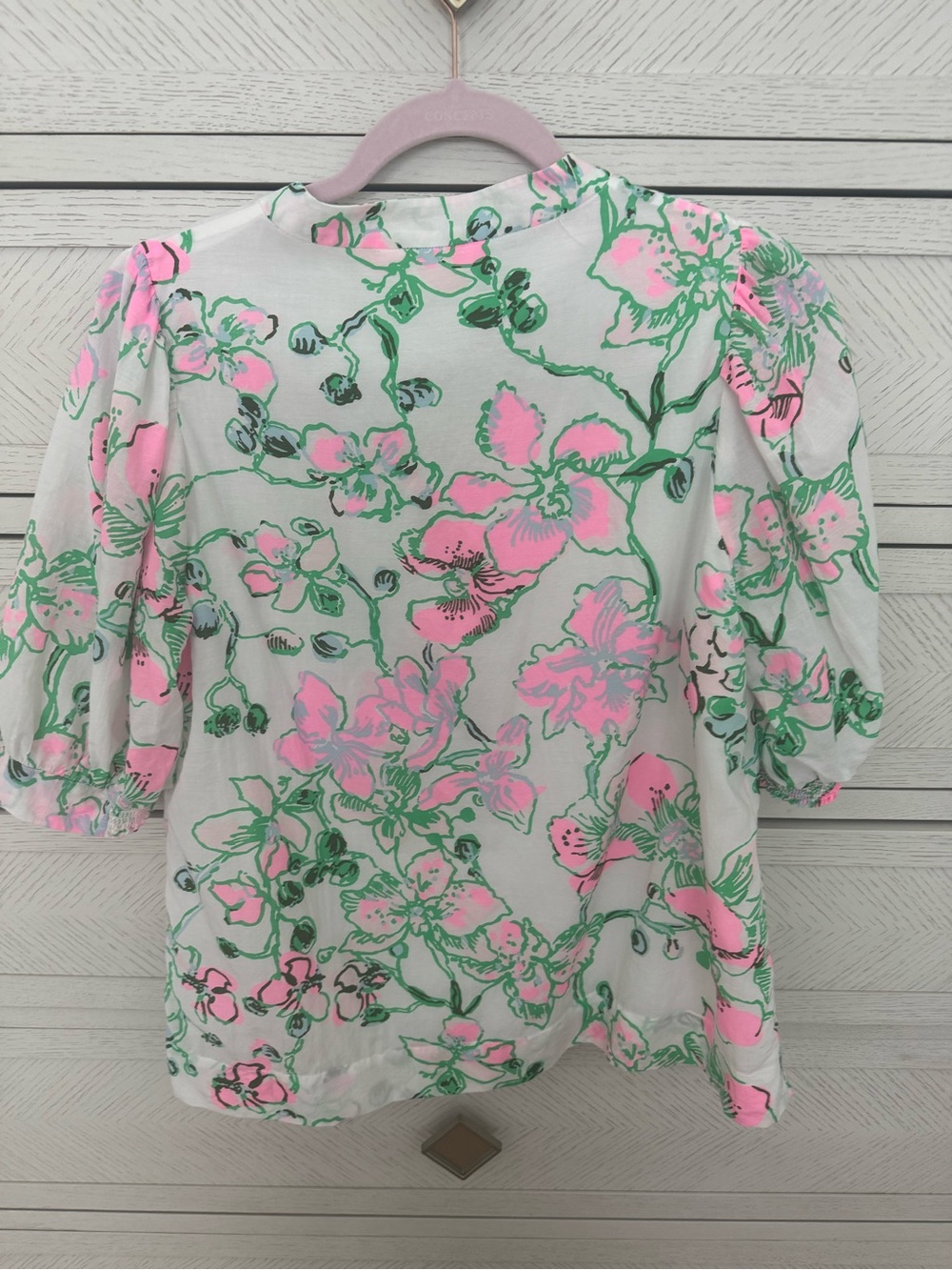 Lilly Pulitzer  Floral Blouse. Size Medium - Picture 2 of 3